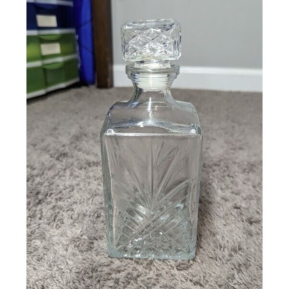 Bormiolli Rocco Dedalo Whiskey Decanter ~ Made in Italy - Picture 2 of 4